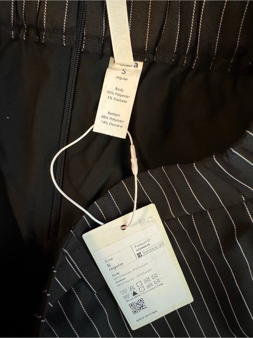 Halara black & white pinstripe mini skort, size Small. NWT. - Picture 3 of 8
